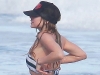 avril-lavigne-ocean-nippleslip-05