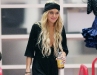 lindsay lohan shops 090909