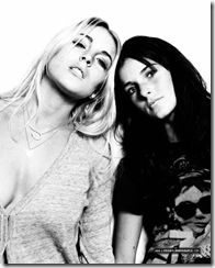 lindsay_lohan_black_white_2
